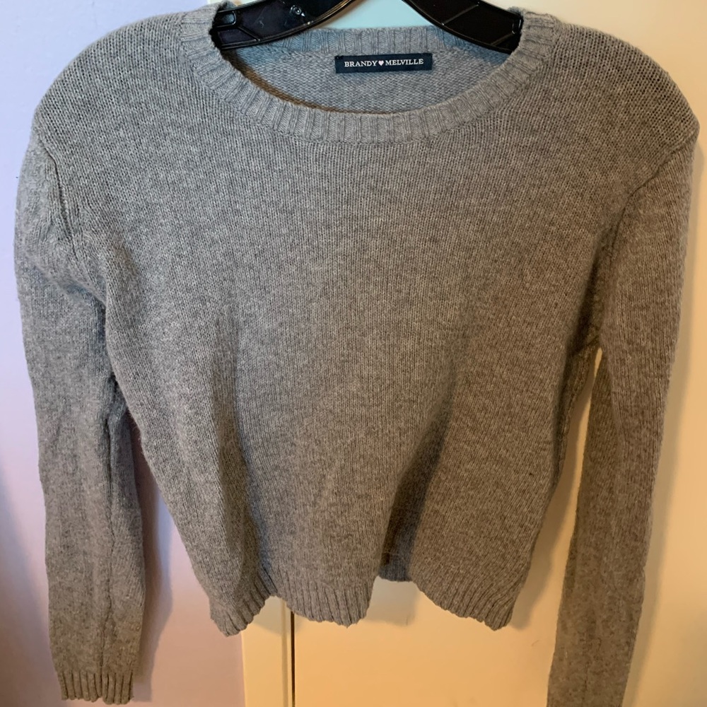 BRANDY MELVILLE Gray Knit Cropped Sweater